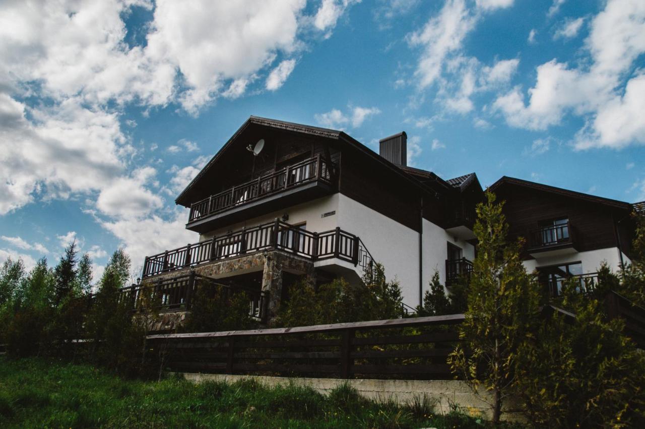 Residence Nesh Tatariv Exterior foto